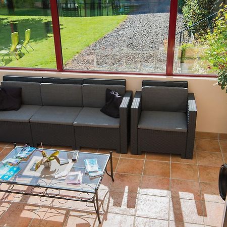 Au Jardin Fleuri Villa Vauxaillon Ngoại thất bức ảnh