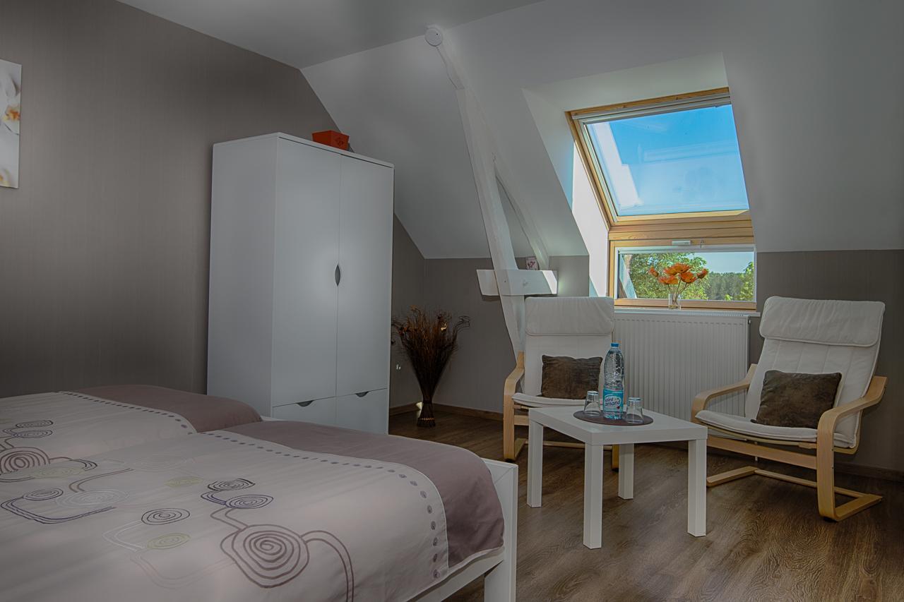 Au Jardin Fleuri Villa Vauxaillon Ngoại thất bức ảnh